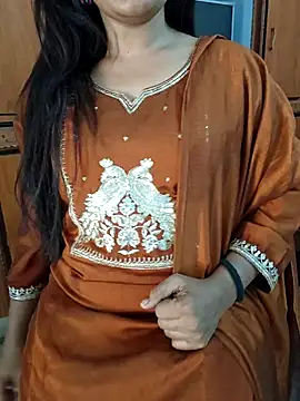 Snapshot of Meera-telugu chatting on October 16, 4:46 am Meera-telugu online show from October 16, 4:46 am