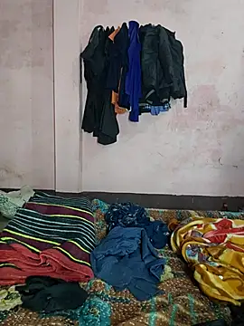 sweet couple99 online show from December 2, 7:03 am