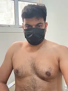Handsome8677 online show from May 7, 11:48 am