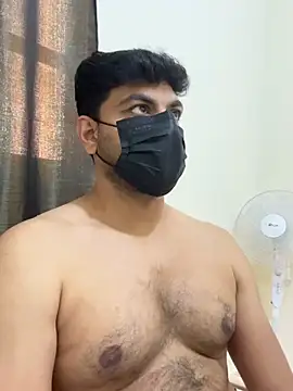 Handsome8677 online show from May 21, 12:34 pm