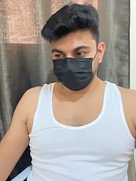 Handsome8677 online show from June 1, 8:27 am