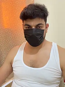 Handsome8677 online show from June 16, 2:30 pm