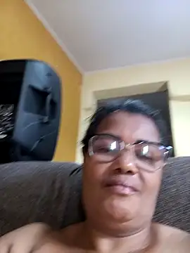 Snapshot of Pessoa54 chatting on October 22, 5:56 pm Pessoa54 online show from October 22, 5:56 pm