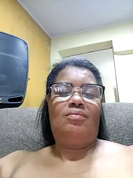 Snapshot of Pessoa54 chatting on December 5, 12:08 am Pessoa54 online show from December 5, 12:08 am