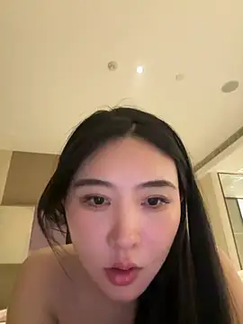 Snapshot of anqi6376 chatting on June 7, 7:28 pm anqi6376 online show from June 7, 7:28 pm