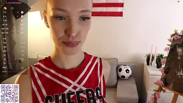 Snapshot of Grace_Glend chatting on July 2, 10:16 pm Grace Glend online show from July 2, 10:16 pm