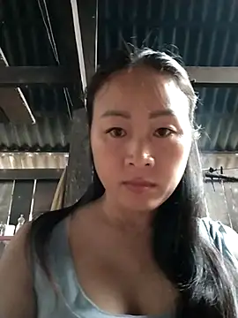 Snapshot of Spring-mky chatting on November 1, 9:11 am Spring-mky online show from November 1, 9:11 am