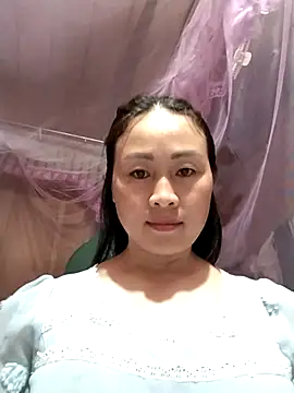 Snapshot of Spring-mky chatting on November 2, 1:57 pm Spring-mky online show from November 2, 1:57 pm