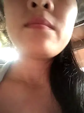 Snapshot of Spring-mky chatting on November 4, 3:16 am Spring-mky online show from November 4, 3:16 am