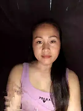 Snapshot of Spring-mky chatting on November 16, 3:45 am Spring-mky online show from November 16, 3:45 am