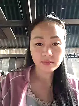 Snapshot of Spring-mky chatting on November 20, 1:28 am Spring-mky online show from November 20, 1:28 am