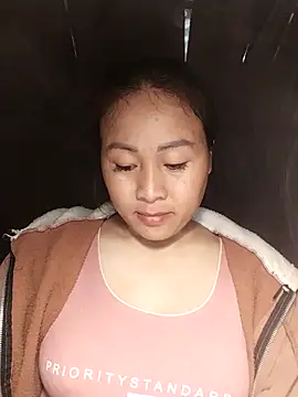 Snapshot of Spring-mky chatting on November 26, 5:08 am Spring-mky online show from November 26, 5:08 am