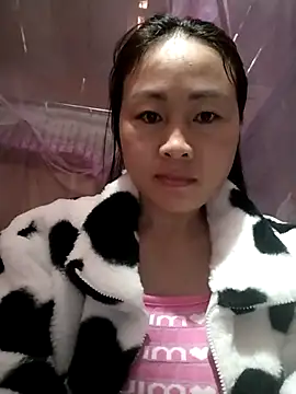 Snapshot of Spring-mky chatting on December 1, 2:16 am Spring-mky online show from December 1, 2:16 am