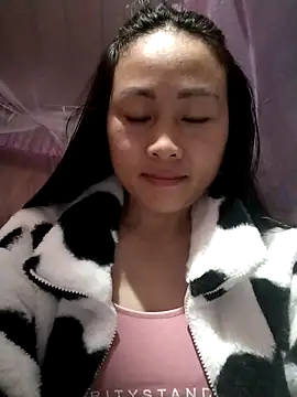 Snapshot of Spring-mky chatting on December 1, 10:15 pm Spring-mky online show from December 1, 10:15 pm