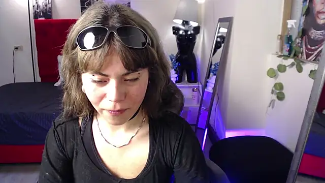 Insomniia  online show from October 22, 6:40 pm