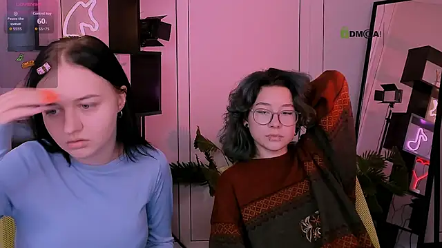 miki ti online show from November 6, 12:17 pm