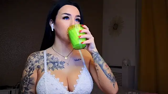 EvaXXRoseXX online show from October 16, 3:29 am