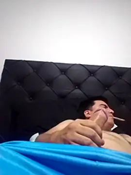 Snapshot of Chorizo_Criollo chatting on October 18, 3:02 pm Chorizo Criollo online show from October 18, 3:02 pm