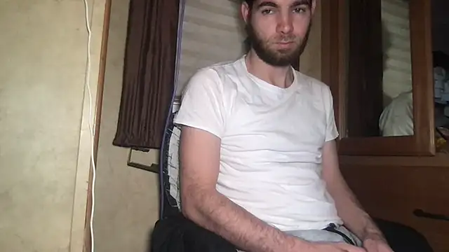 Snapshot of TyKindaNasty chatting on February 21, 3:57 pm TyKindaNasty online show from February 21, 3:57 pm