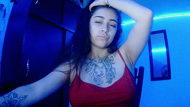 adri gomez1 online show from December 18, 10:54 am