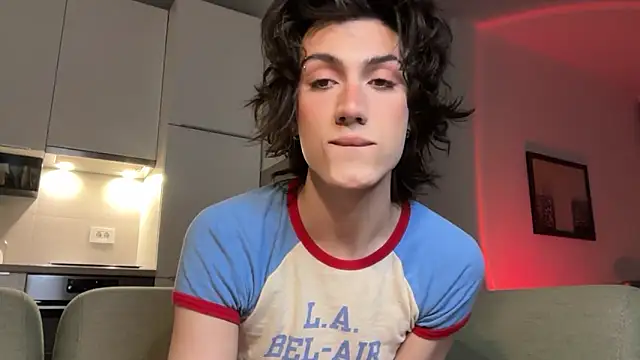 kira yoshika9e online show from March 14, 9:09 pm