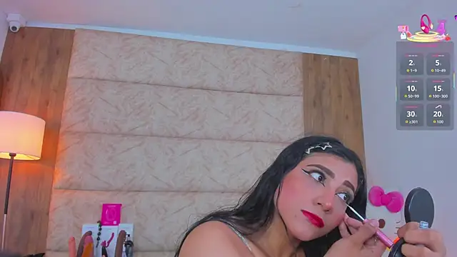 Snapshot of Antonella_Russo1 chatting on November 10, 1:10 pm Antonella Russo1 online show from November 10, 1:10 pm