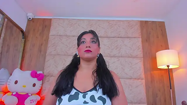 Snapshot of Antonella_Russo1 chatting on November 24, 5:18 am Antonella Russo1 online show from November 24, 5:18 am