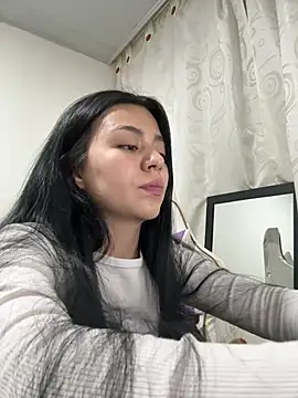 Midori rosse online show from May 18, 1:24 am
