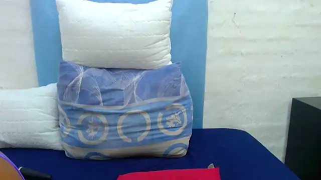 DaisyGirlxx online show from February 4, 11:05 am