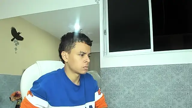 Xavier Fox    online show from October 23, 5:29 am