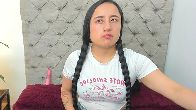 Samanta Fischer online show from November 14, 11:31 am