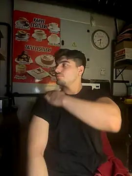 Snapshot of emir343475 chatting on November 23, 5:35 pm emir343475 online show from November 23, 5:35 pm