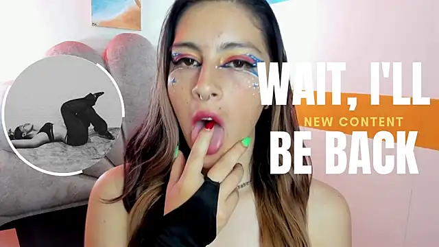 moon winy online show from October 24, 11:06 am