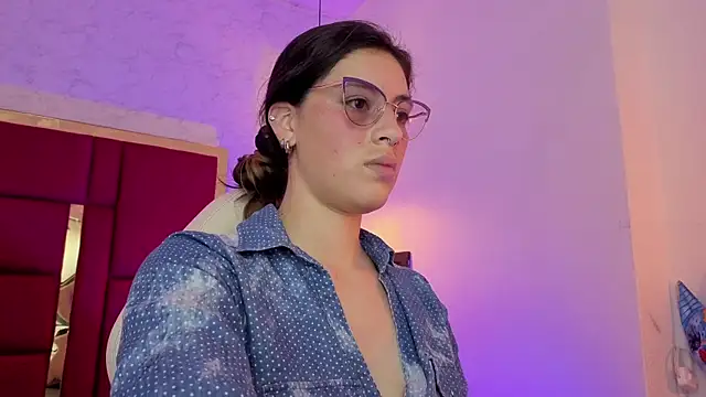 moon winy online show from July 27, 11:39 am