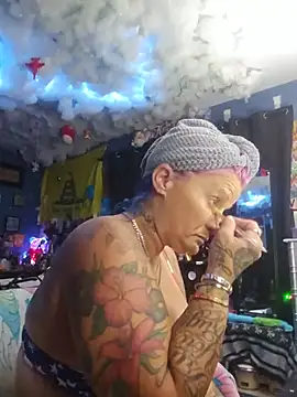 Sweetsugar22678 online show from July 23, 5:38 am