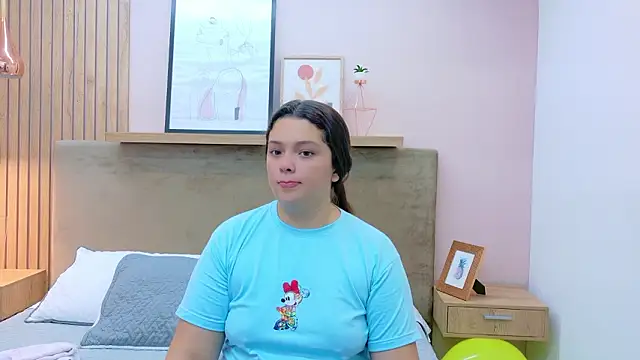 Tessa Stone online show from March 18, 2:58 am