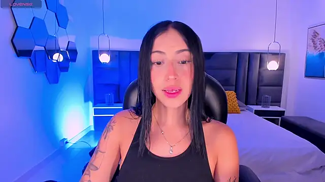 Snapshot of CelesteMoonX chatting on June 29, 5:03 am CelesteMoonX online show from June 29, 5:03 am