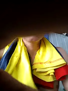 Snapshot of Tred322david chatting on December 1, 2:55 pm Tred322david online show from December 1, 2:55 pm