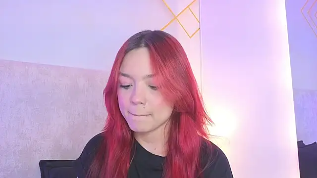 Martinaa Garcia online show from June 1, 7:48 pm