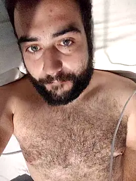 GluingPerson online show from October 25, 3:36 am