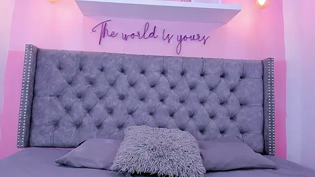 Sophiia 77 online show from February 9, 10:14 pm