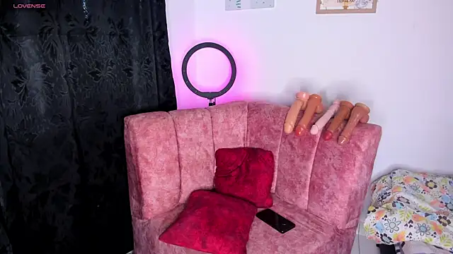 Snapshot of lanasin_ chatting on January 15, 8:01 pm lanasin online show from January 15, 8:01 pm