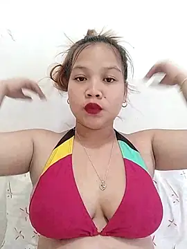 xxsexytitsxx online show from March 15, 5:13 am