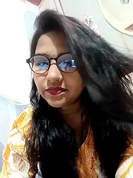 Vanshika1432 online show from October 21, 5:52 am