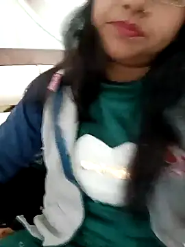 Vanshika1432 online show from December 4, 8:12 am