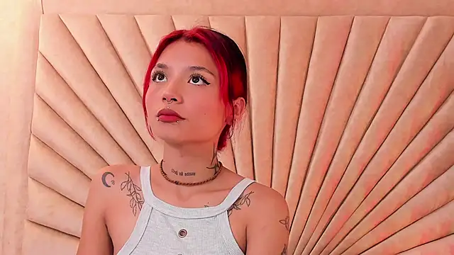 Snapshot of Emma_duff chatting on October 27, 12:09 pm Emma duff online show from October 27, 12:09 pm