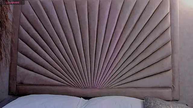 Snapshot of Emma_duff chatting on November 27, 11:56 am Emma duff online show from November 27, 11:56 am