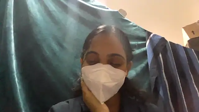 shainiasha1 online show from June 2, 5:26 pm