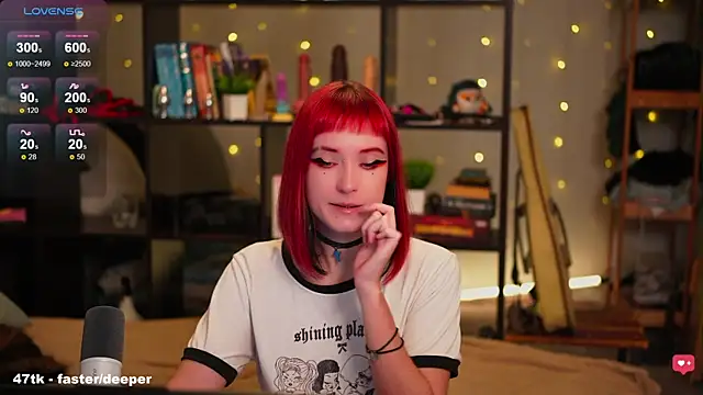 passionspy online show from December 16, 6:40 am