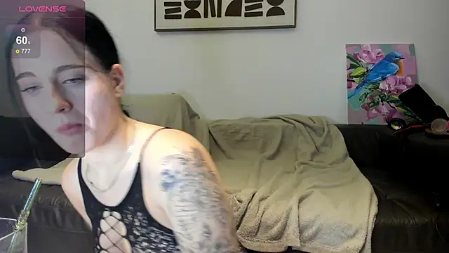 Snapshot of LexiSinnn chatting on December 5, 6:15 pm LexiSinnn online show from December 5, 6:15 pm